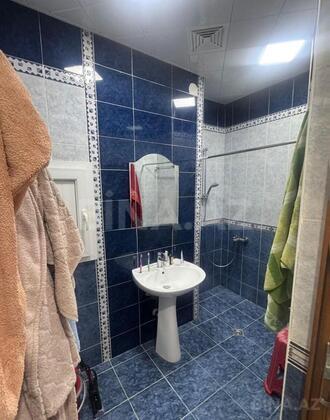 3 otaqlı Yeni tikili, İnşaatçılar m., Bakı
