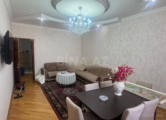 3 otaqlı Yeni tikili, İnşaatçılar m., Bakı