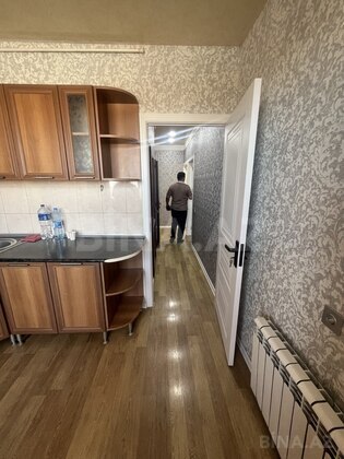 3 otaqlı Köhnə tikili, Köhnə Günəşli q., Bakı
