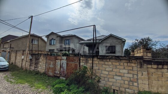4 otaqlı Həyət evi/Bağ evi, Qusar