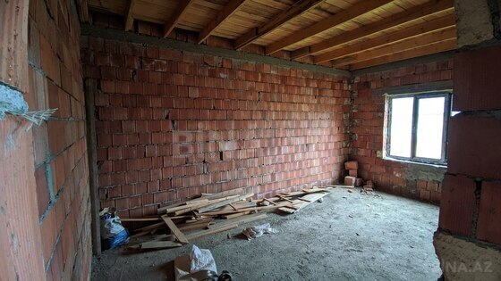 4 otaqlı Həyət evi/Bağ evi, Qusar