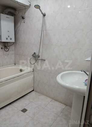 2 otaqlı Köhnə tikili, Azadlıq Prospekti m., Bakı