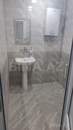2 otaqlı Köhnə tikili, Memar Əcəmi m., Bakı