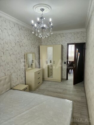 2 otaqlı Köhnə tikili, Memar Əcəmi m., Bakı