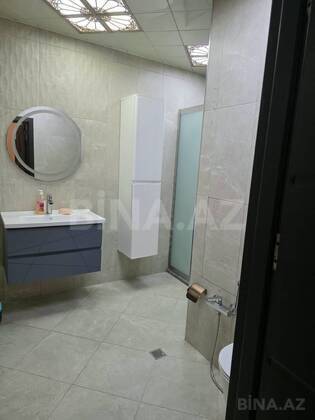 3 otaqlı Yeni tikili, Şah İsmayıl Xətai m., Bakı
