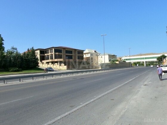 Torpaq Şıxov q., Bakı
