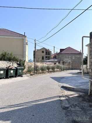 Torpaq Şıxov q., Bakı