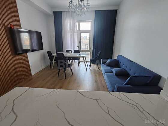 3 otaqlı Yeni tikili, Şah İsmayıl Xətai m., Bakı