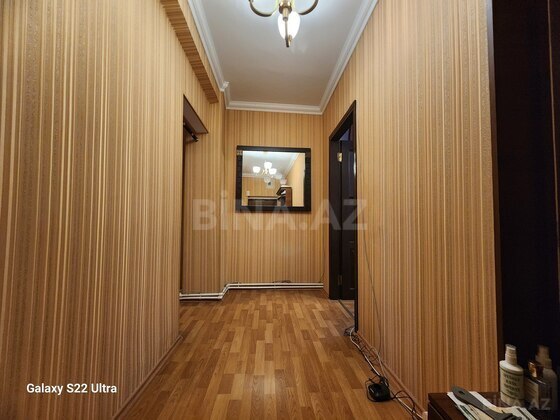 3 otaqlı Köhnə tikili, Qara Qarayev m., Bakı