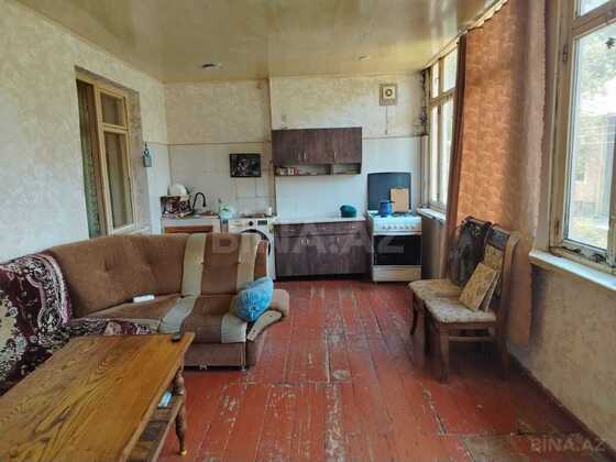3 otaqlı Köhnə tikili, Əhmədli m., Bakı