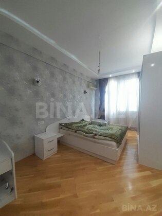 2 otaqlı Yeni tikili, 8 Noyabr m., Bakı