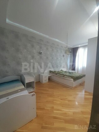 2 otaqlı Yeni tikili, 8 Noyabr m., Bakı