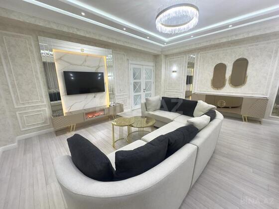 3 otaqlı Yeni tikili, Şah İsmayıl Xətai m., Bakı