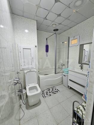 3 otaqlı Köhnə tikili, Azadlıq Prospekti m., Bakı