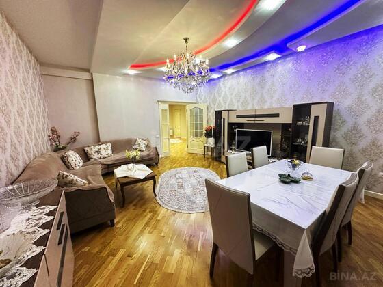 4 otaqlı Yeni tikili, 28 May m., Bakı