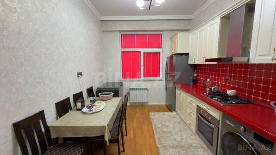 4 otaqlı Yeni tikili, Yasamal r., Bakı