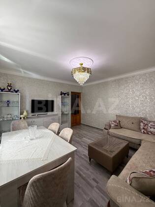 4 otaqlı Köhnə tikili, Həzi Aslanov m., Bakı