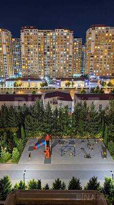 3 otaqlı Köhnə tikili, Həzi Aslanov m., Bakı