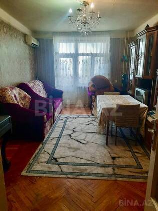 3 otaqlı Köhnə tikili, Gənclik m., Bakı