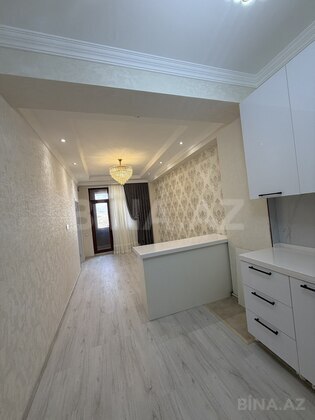3 otaqlı Yeni tikili, İnşaatçılar m., Bakı