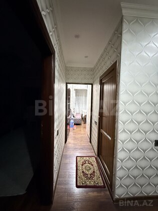 4 otaqlı Köhnə tikili, Bakıxanov q., Bakı