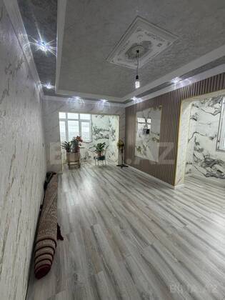 2 otaqlı Köhnə tikili, Memar Əcəmi m., Bakı