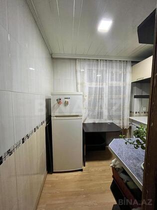 2 otaqlı Köhnə tikili, Neftçilər m., Bakı