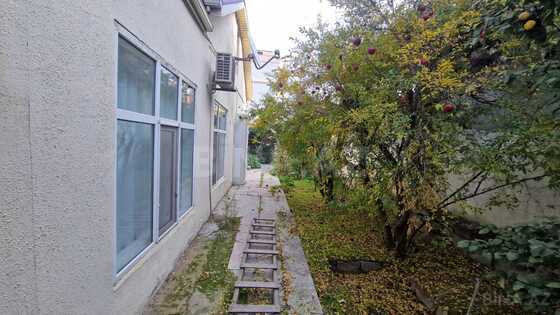 4 otaqlı Həyət evi/Bağ evi, Elmlər Akademiyası m., Bakı