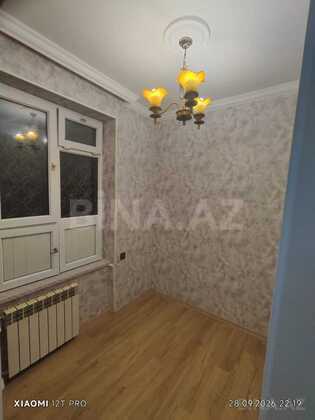3 otaqlı Köhnə tikili, Qara Qarayev m., Bakı