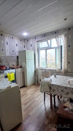 2 otaqlı Köhnə tikili, Həzi Aslanov m., Bakı
