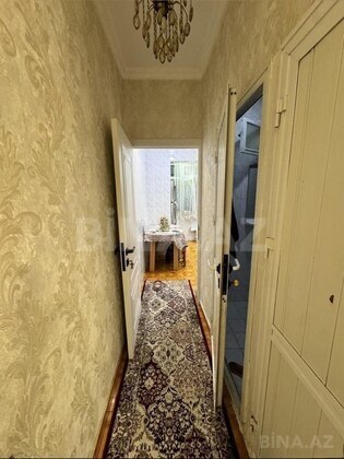 4 otaqlı Köhnə tikili, Azadlıq Prospekti m., Bakı