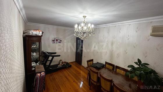 4 otaqlı Köhnə tikili, Həzi Aslanov q., Bakı