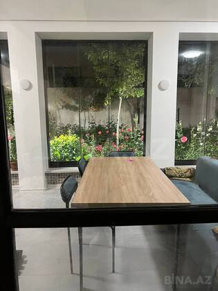 8 otaqlı Həyət evi/Bağ evi, Qusar
