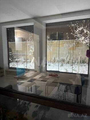 8 otaqlı Həyət evi/Bağ evi, Qusar