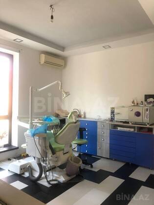 8 otaqlı Həyət evi/Bağ evi, Qusar