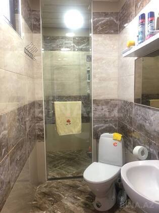 8 otaqlı Həyət evi/Bağ evi, Qusar