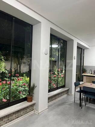 8 otaqlı Həyət evi/Bağ evi, Qusar