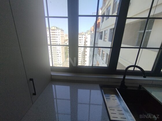 2 otaqlı Yeni tikili, Neftçilər m., Bakı