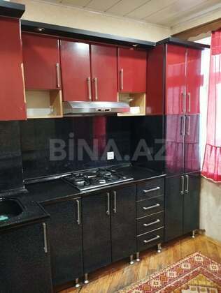 3 otaqlı Yeni tikili, Suraxanı r., Bakı