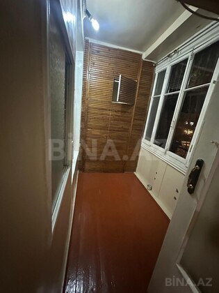 3 otaqlı Köhnə tikili, Neftçilər m., Bakı
