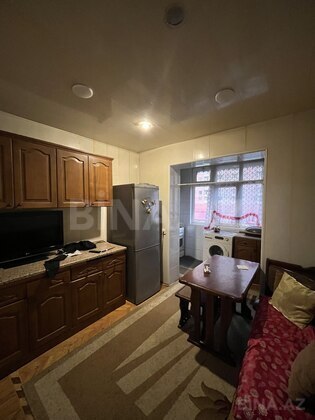 2 otaqlı Köhnə tikili, İnşaatçılar m., Bakı