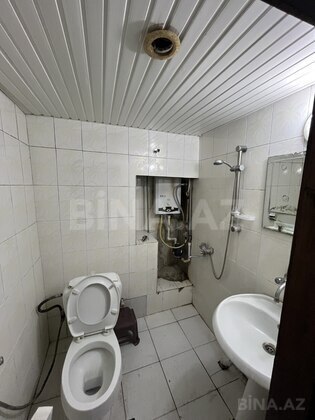 2 otaqlı Köhnə tikili, İnşaatçılar m., Bakı