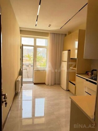 3 otaqlı Yeni tikili, 8 Noyabr m., Bakı