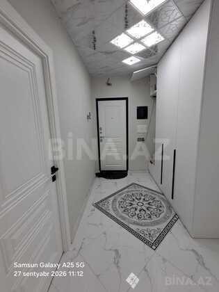 3 otaqlı Köhnə tikili, Bakıxanov q., Bakı
