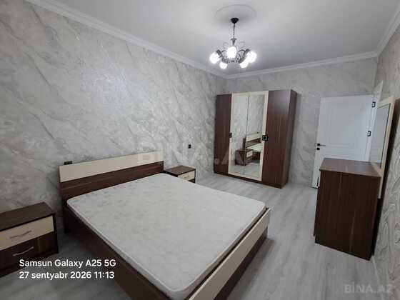 3 otaqlı Köhnə tikili, Bakıxanov q., Bakı