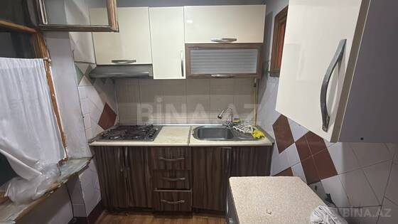 3 otaqlı Köhnə tikili, Qara Qarayev m., Bakı