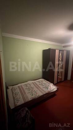 3 otaqlı Köhnə tikili, Qara Qarayev m., Bakı