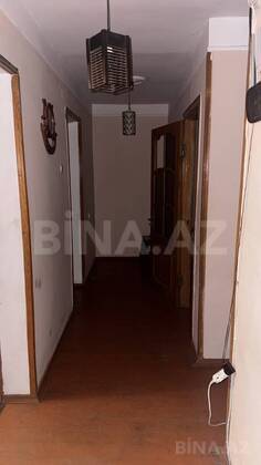 3 otaqlı Köhnə tikili, Qara Qarayev m., Bakı