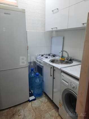 2 otaqlı Köhnə tikili, Memar Əcəmi m., Bakı