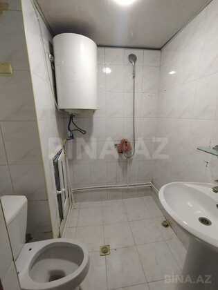 2 otaqlı Köhnə tikili, Bakıxanov q., Bakı